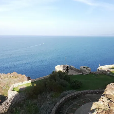 Smeralda Sea View * 卡斯特尔萨多